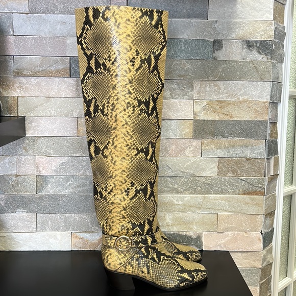 JIMMY CHOO Beca 45mm Snake-Print Boot - Picture 9 of 17